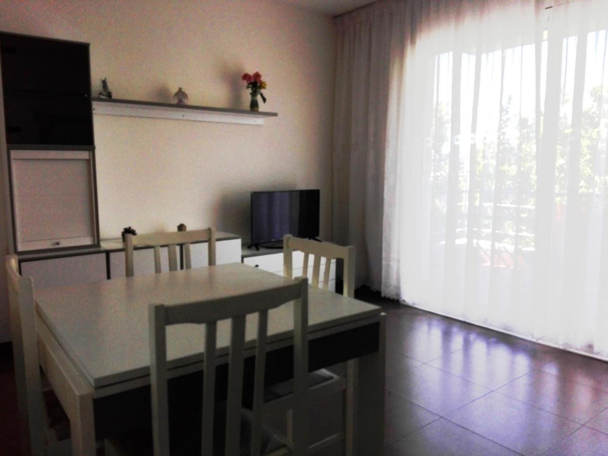 Zeus Alexis II Apartment Salou Bagian luar foto