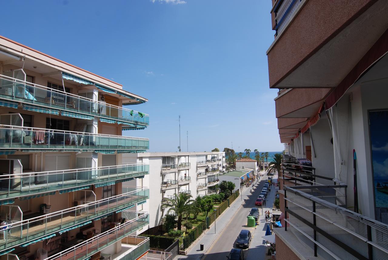 Zeus Alexis II Apartment Salou Bagian luar foto