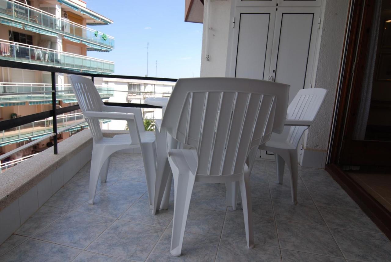 Zeus Alexis II Apartment Salou Bagian luar foto