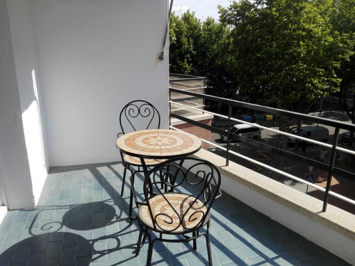 Zeus Alexis II Apartment Salou Bagian luar foto