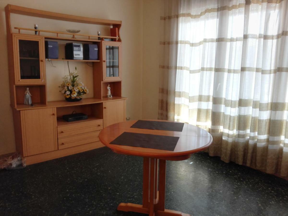 Zeus Alexis II Apartment Salou Bagian luar foto