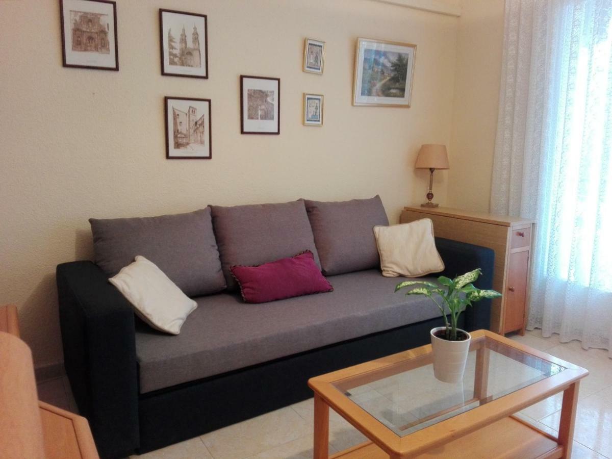 Zeus Alexis II Apartment Salou Bagian luar foto